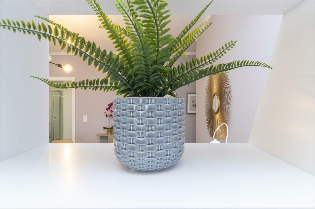 Calcada Dos Barbadinhos Apartment ลิสบอน ภายนอก รูปภาพ