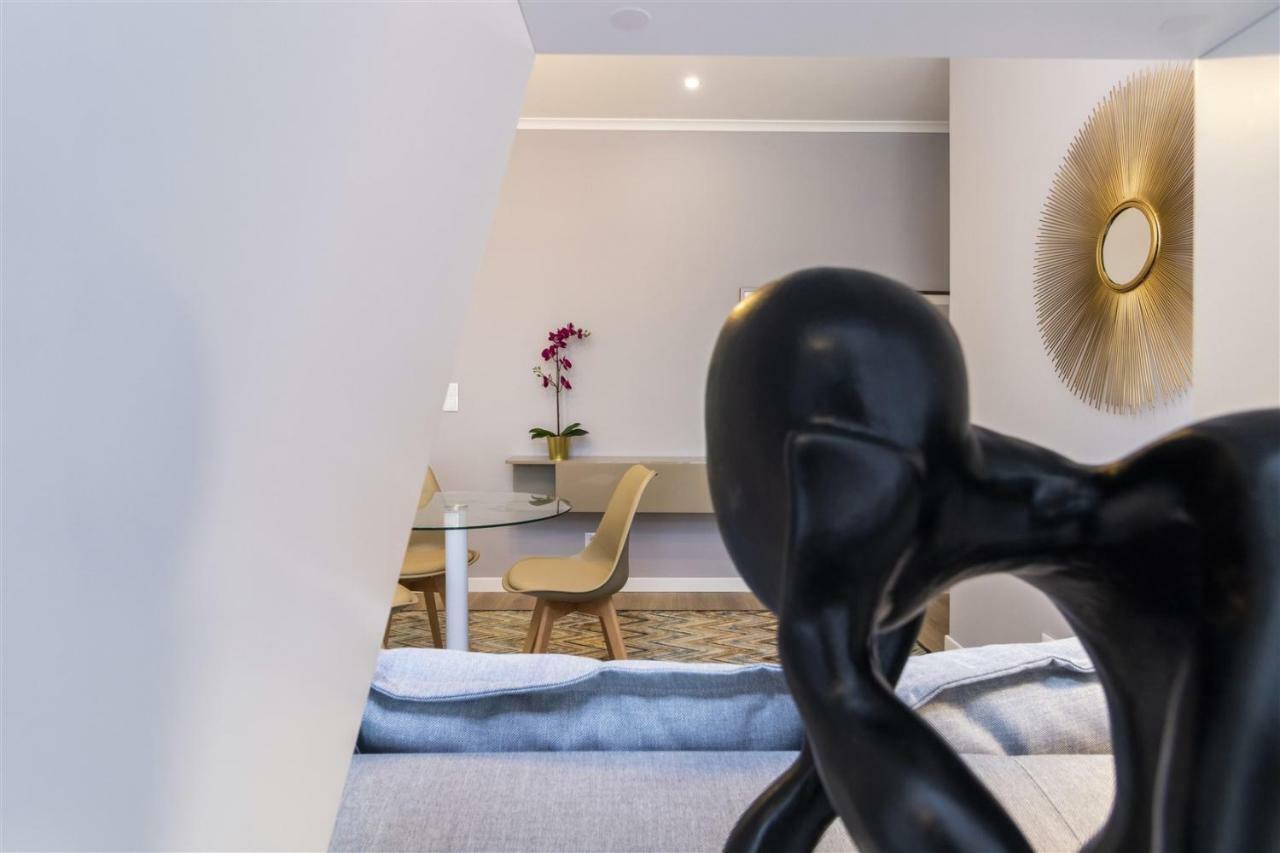 Calcada Dos Barbadinhos Apartment ลิสบอน ภายนอก รูปภาพ